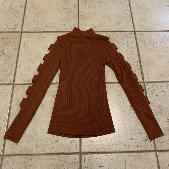 Eclipse Ribbed Cut-Out Sleeve Mock Neck Sweater - Rust/Terracotta - S - Picture 2 of 9